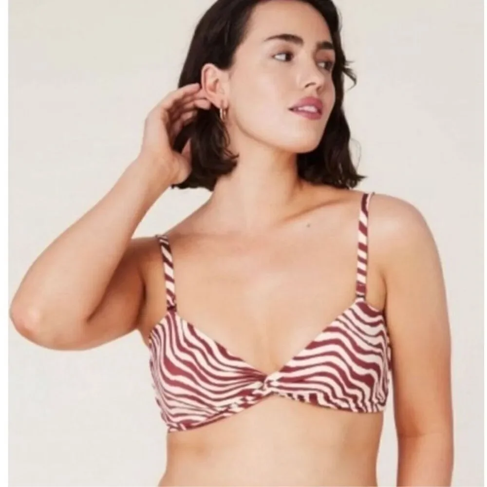 Andie Swim The Capri Bikini Top in Bias Stripe Truffle NWT Size Medium